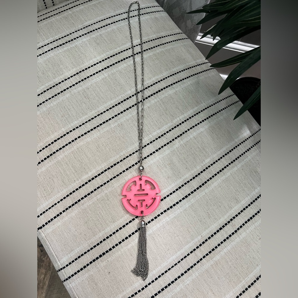 Zenzii Pink and Silver Pendant Necklace
